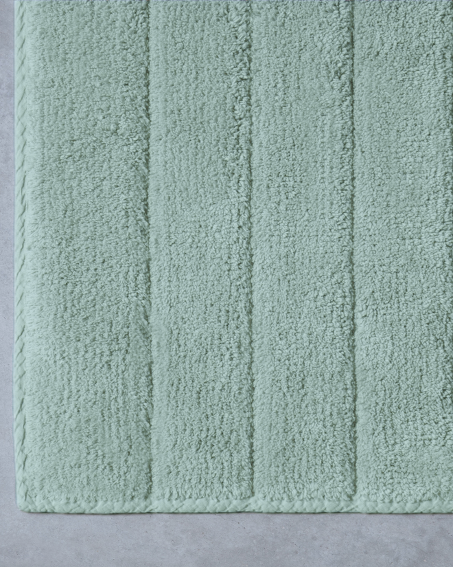 Luca Badmat Swimming Pool