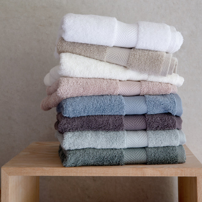 Royal Touch LUX Misty Pink