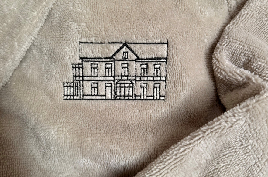 Badjas met logo voor boutique hotel